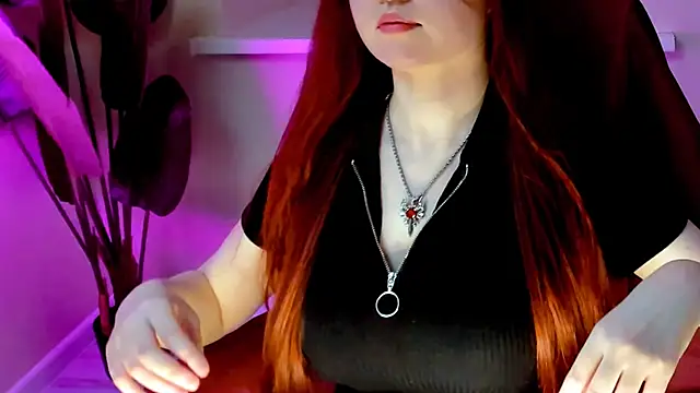 CarolGiggly online show from 27, 4, 2026