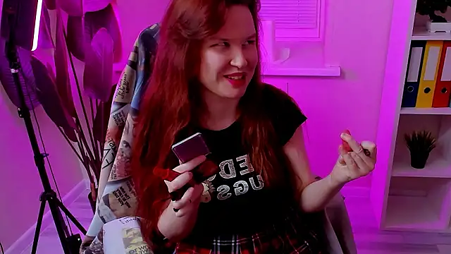 CarolGiggly online show from 25, 2, 2026