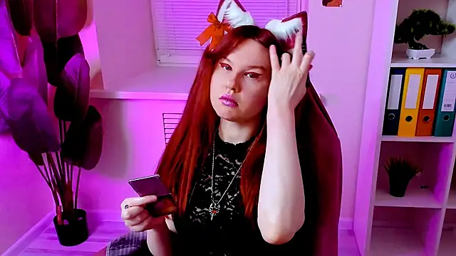 CarolGiggly online show from 5, 12, 2025