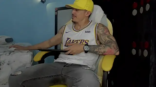 Alex motta online show from 31, 10, 2025