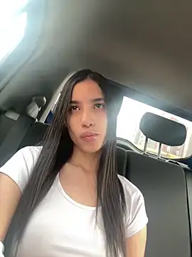 Praga Pink online show from 19, 12, 2025