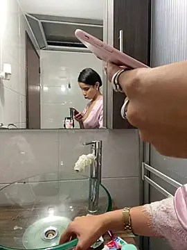 Praga Pink online show from 18, 1, 2025