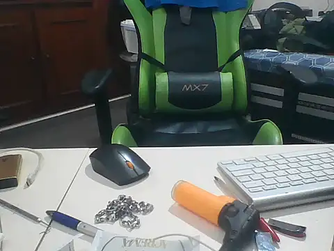 SOLESFETISHBR online show from 25, 11, 2025