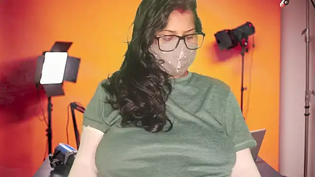 mamoni91 online show from 26, 11, 2025