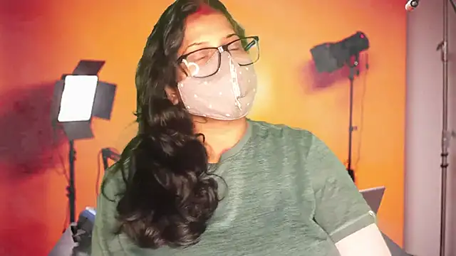 mamoni91 online show from 5, 11, 2025