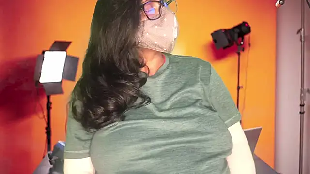 mamoni91 online show from 13, 11, 2025