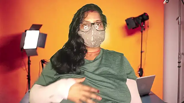 mamoni91 online show from 29, 10, 2025