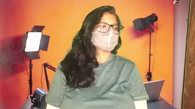 mamoni91 online show from 3, 10, 2025