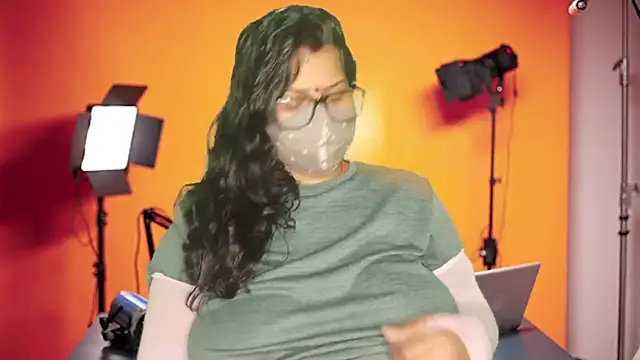 mamoni91 online show from 22, 11, 2025