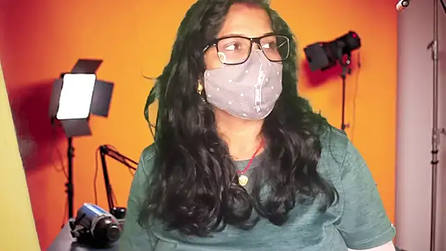 mamoni91 online show from 5, 10, 2025