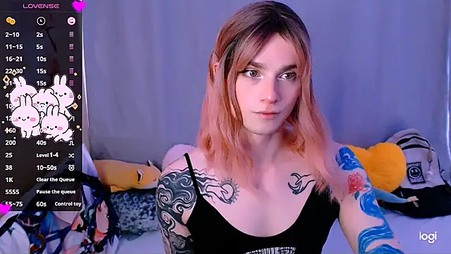 Snapshot of Alice_Hells chatting on 17, 7, 2026 Alice Hells online show from 17, 7, 2026