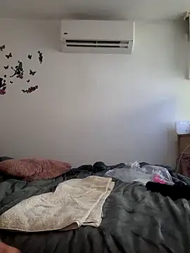 greekcouple online show from 15, 3, 2025