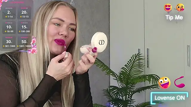 LianaCruz   online show from 18, 3, 2025