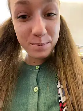 Lia  Love online show from 20, 3, 2025