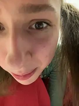 Lia  Love online show from 20, 3, 2025