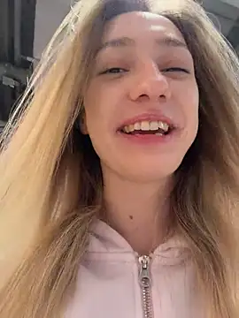 Lia  Love online show from 8, 1, 2026