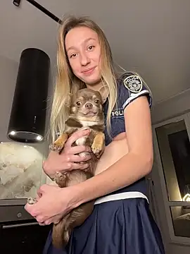 Lia  Love online show from 30, 11, 2025