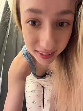 Lia  Love online show from 19, 12, 2025