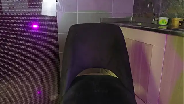 GABYTAYLOR  online show from 2, 10, 2025