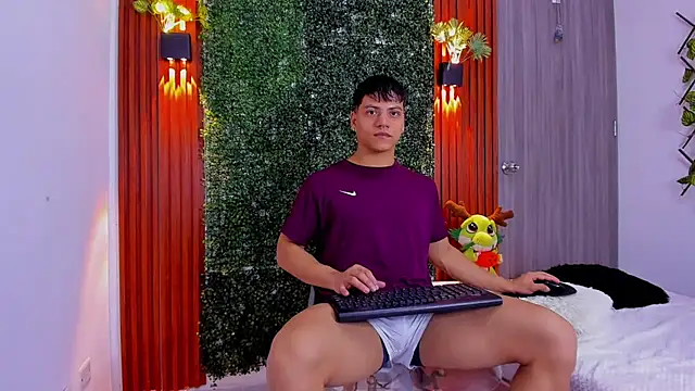 Valentino  X online show from 20, 9, 2025