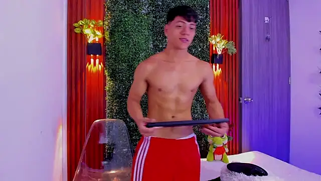 Valentino  X online show from 30, 9, 2025