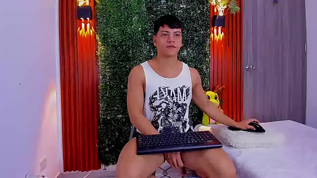 Valentino  X online show from 22, 9, 2025