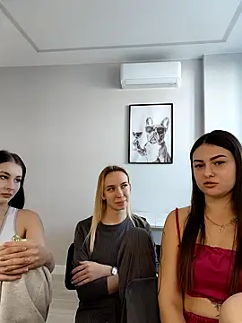 ShySonya online show from 8, 11, 2025