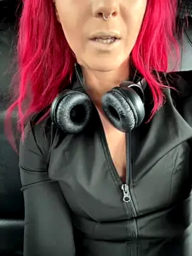 SweetSolez online show from 9, 10, 2025