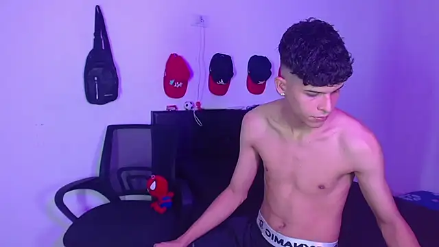 LiamGadiell online show from 24, 2, 2025