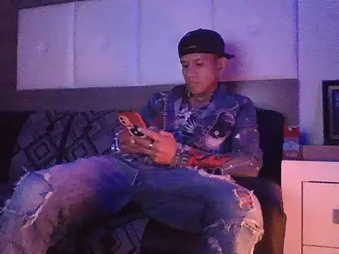 oiram27 online show from 30, 11, 2025