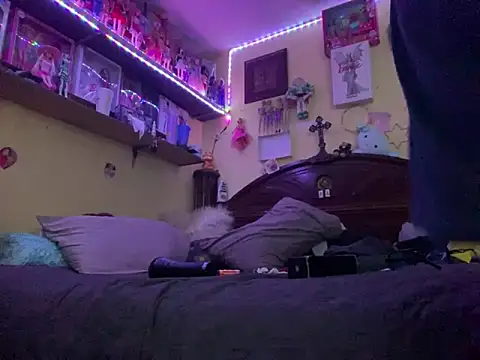 oiram27 online show from 2, 3, 2025