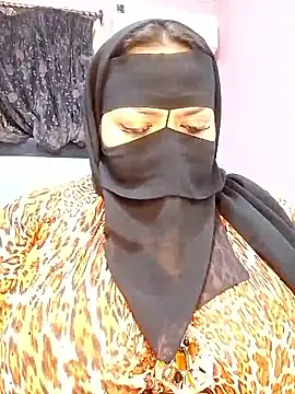Snapshot of so5naa-nar chatting on 8, 5, 2026 so5naa-nar online show from 8, 5, 2026