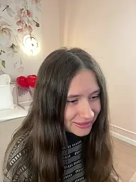 Snapshot of milaleoneli chatting on 18, 2, 2026 milaleoneli online show from 18, 2, 2026