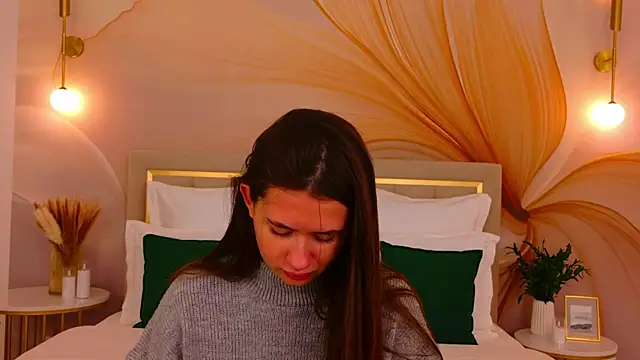 milaleoneli online show from 14, 4, 2026