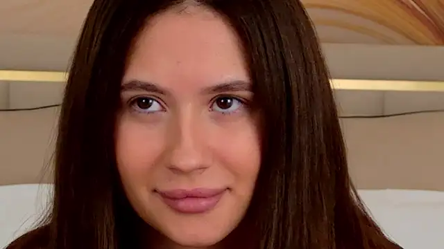 Snapshot of milaleoneli chatting on 16, 2, 2026 milaleoneli online show from 16, 2, 2026