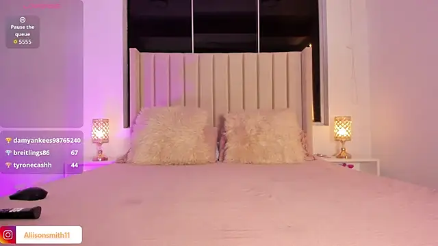 Aliison Smith online show from 18, 12, 2025