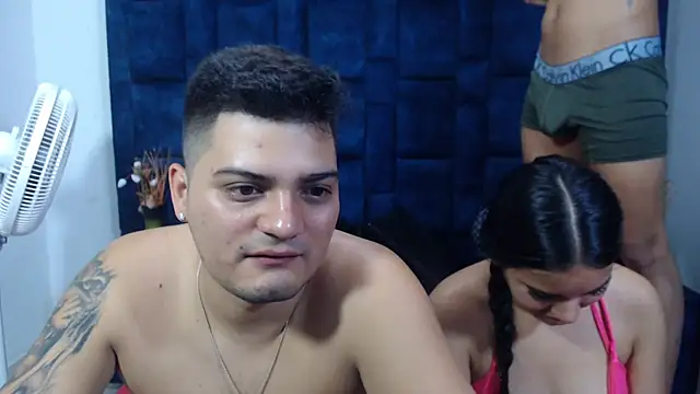 Snapshot of Group_Lustt chatting on 21, 11, 2025 Group Lustt online show from 21, 11, 2025