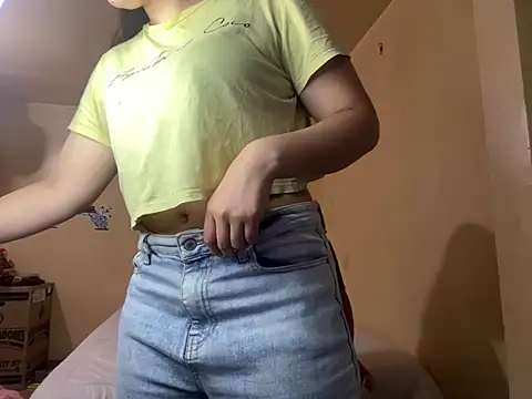Scarlett Jazmin online show from 28, 7, 2026