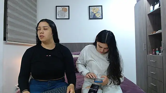 Scarlett Jazmin online show from 12, 5, 2026