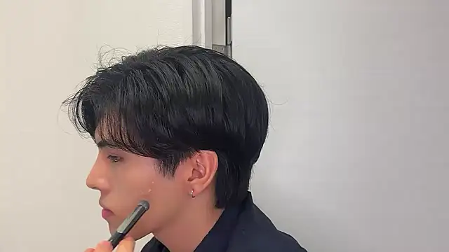 Lio kun online show from 4, 10, 2025