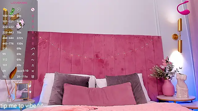 Mayzzie online show from 19, 3, 2025