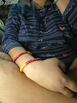 hotty manisha online show from 28, 7, 2026