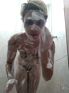 Luci foxx online show from 3, 12, 2024