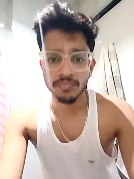 skinnyyyyyyyyy online show from 3, 10, 2025