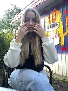 alexa glory online show from 25, 9, 2025