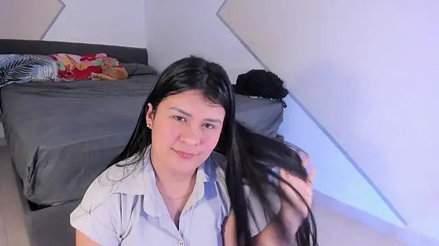 Elalove  online show from 16, 12, 2025