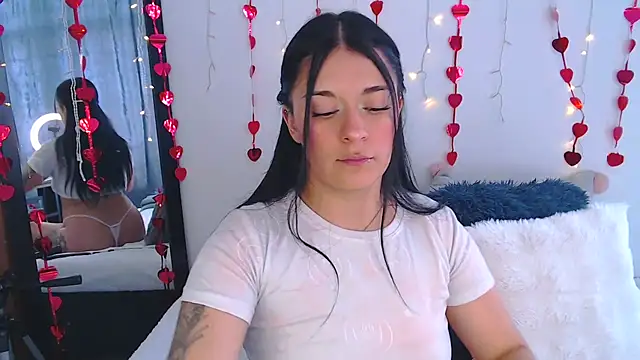 Samanta james19 online show from 28, 2, 2026