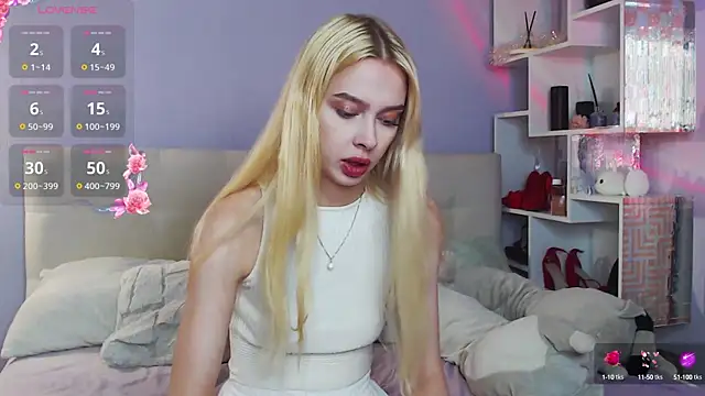 White Lioness online show from 15, 9, 2025