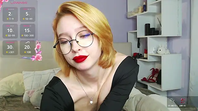 White Lioness online show from 21, 3, 2025