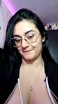 Hanna Kinsley online show from 1, 3, 2025